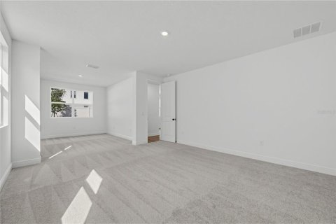 House in Mount Dora, Florida 3 bedrooms, 206.8 sq.m. № 2429384 - photo 14