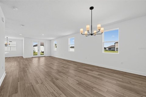 House in Mount Dora, Florida 3 bedrooms, 206.8 sq.m. № 2429384 - photo 6