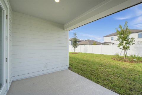 House in Mount Dora, Florida 3 bedrooms, 206.8 sq.m. № 2429384 - photo 24