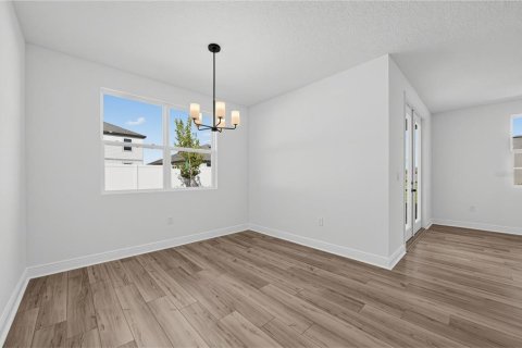 House in Mount Dora, Florida 3 bedrooms, 206.8 sq.m. № 2429384 - photo 12