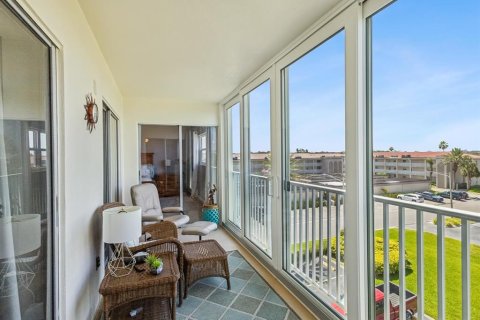 Купить кондоминиум в Ларго, Флорида 6 комнат, 102.19м2, № 1758050 - фото 21