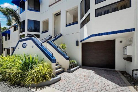 Condo in Longboat Key, Florida, 2 bedrooms  № 1907269 - photo 30
