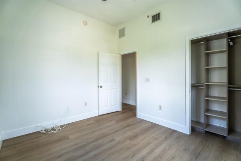 Condominio en venta en Coral Springs, Florida, 3 dormitorios, 116.13 m2 № 2178377 - foto 17