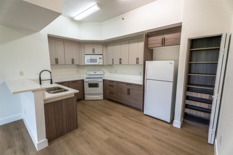 Condominio en venta en Coral Springs, Florida, 3 dormitorios, 116.13 m2 № 2178377 - foto 3