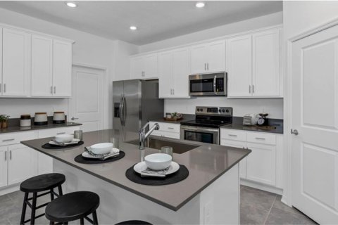 Casa en venta en DeBary, Florida, 4 dormitorios, 204.29 m2 № 1919499 - foto 2