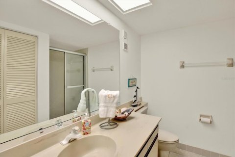 Copropriété à vendre à Tarpon Springs, Floride: 2 chambres, 104.52 m2 № 1835127 - photo 14