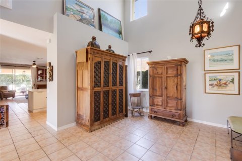 Casa en venta en Weston, Florida, 5 dormitorios, 227.61 m2 № 1965308 - foto 15