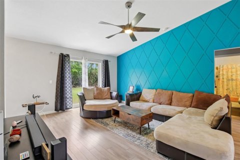 Villa ou maison à vendre à North Port, Floride: 3 chambres, 128.76 m2 № 2195614 - photo 3