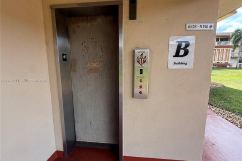 Condominio en venta en Hollywood, Florida, 2 dormitorios, 81.75 m2 № 2026058 - foto 19