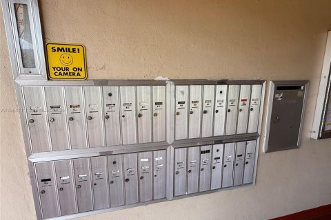 Condominio en venta en Hollywood, Florida, 2 dormitorios, 81.75 m2 № 2026058 - foto 18