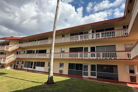 Condominio en venta en Hollywood, Florida, 2 dormitorios, 81.75 m2 № 2026058 - foto 13