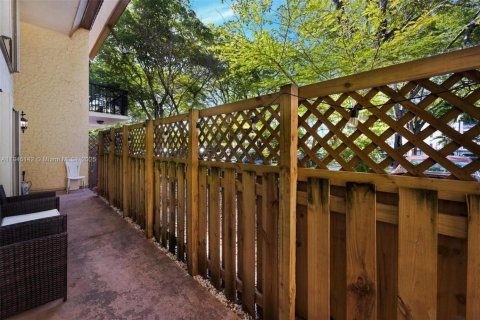 Condo in Miami, Florida, 3 bedrooms  № 1848251 - photo 15
