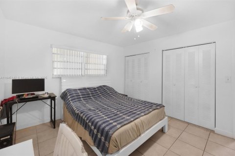 Condo in Miami, Florida, 3 bedrooms  № 1848251 - photo 26