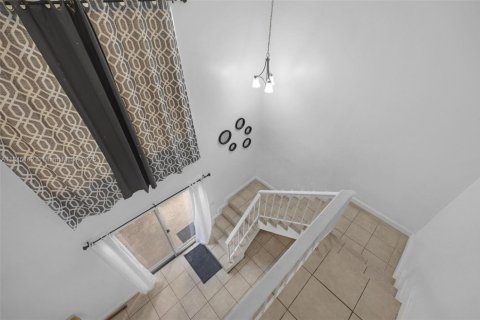 Condo in Miami, Florida, 3 bedrooms  № 1848251 - photo 22
