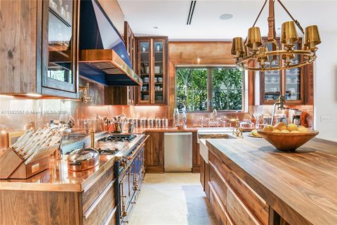 Casa en venta en Key Biscayne, Florida, 6 dormitorios, 553.7 m2 № 1890823 - foto 10