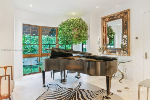 Casa en venta en Key Biscayne, Florida, 6 dormitorios, 553.7 m2 № 1890823 - foto 14