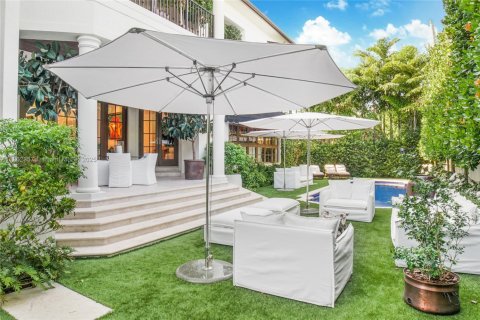 Casa en venta en Key Biscayne, Florida, 6 dormitorios, 553.7 m2 № 1890823 - foto 5