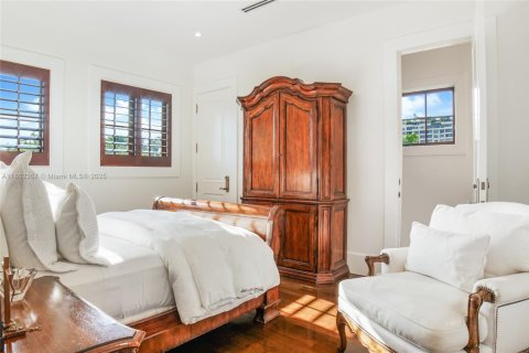 Casa en venta en Key Biscayne, Florida, 6 dormitorios, 553.7 m2 № 1890823 - foto 20