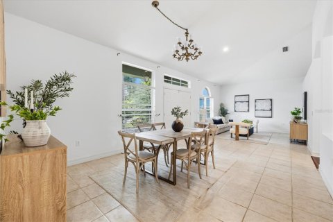 Casa en venta en Apollo Beach, Florida, 4 dormitorios, 230.12 m2 № 2384324 - foto 6