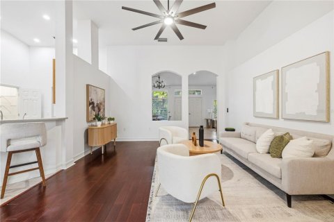 Casa en venta en Apollo Beach, Florida, 4 dormitorios, 230.12 m2 № 2384324 - foto 3