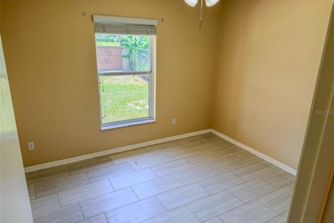 House in Kissimmee, Florida 3 bedrooms, 158.86 sq.m. № 2231317 - photo 8