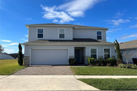 House in Davenport, Florida 5 bedrooms, 272.95 sq.m. № 1916339 - photo 1
