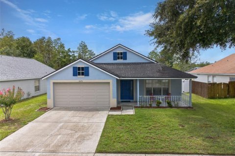 House in Lutz, Florida 4 bedrooms, 157.1 sq.m. № 2287146 - photo 3