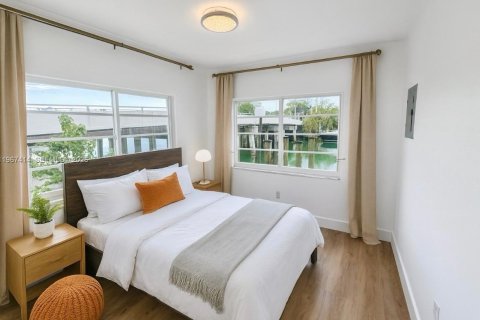 Copropriété à vendre à Miami Beach, Floride: 2 chambres, 75.16 m2 № 2031406 - photo 13