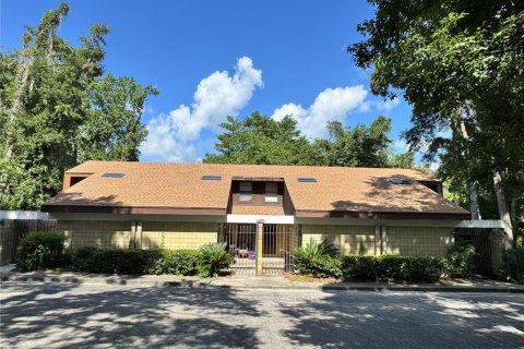 Condo in Gainesville, Florida, 2 bedrooms  № 1829285 - photo 1