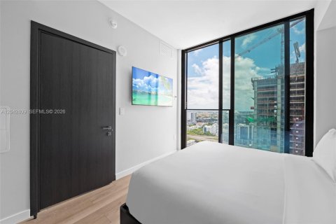 Condo in Miami, Florida, 2 bedrooms № 2178456 - photo 28