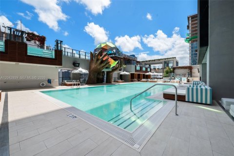 Condo in Miami, Florida, 2 bedrooms № 2178456 - photo 8