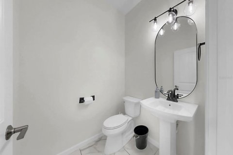 Купить виллу или дом в Ривервью, Флорида 5 комнат, 249.16м2, № 2099778 - фото 30