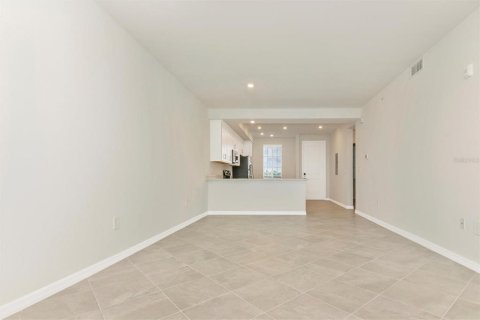 Condo in Venice, Florida, 2 bedrooms in WELLEN PARK  № 2214350 - photo 22
