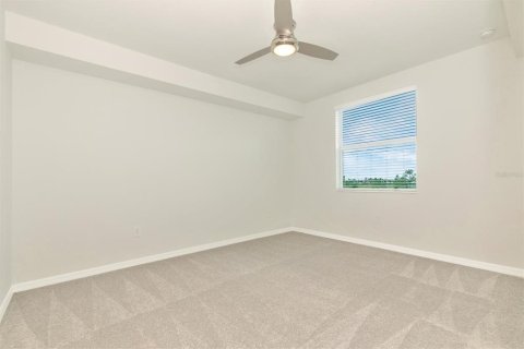 Condo in Venice, Florida, 2 bedrooms in WELLEN PARK  № 2214350 - photo 30