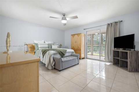 Condominio en venta en Deerfield Beach, Florida, 1 dormitorio, 68.56 m2 № 1984506 - foto 27