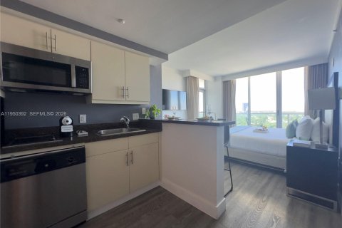 Купить кондоминиум в Майами, Флорида 1 спальня, 63.08м2, № 2005879 - фото 8