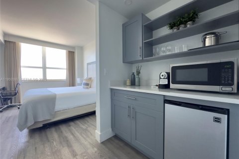 Купить кондоминиум в Майами, Флорида 1 спальня, 63.08м2, № 2005879 - фото 13