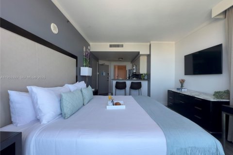 Купить кондоминиум в Майами, Флорида 1 спальня, 63.08м2, № 2005879 - фото 10