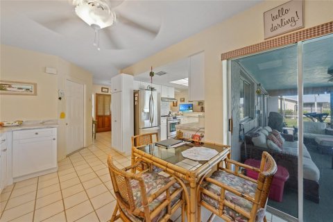 Villa ou maison à vendre à Arcadia, Floride: 2 chambres, 104.79 m2 № 1907904 - photo 13