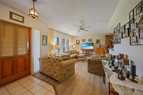 Villa ou maison à vendre à Arcadia, Floride: 2 chambres, 104.79 m2 № 1907904 - photo 4