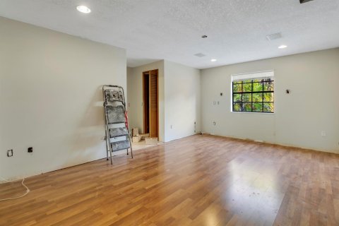 Купить виллу или дом в Сент-Луси, Флорида 3 комнаты, 274.99м2, № 2429968 - фото 19