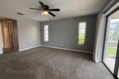 House in Punta Gorda, Florida 3 bedrooms, 194.07 sq.m. № 2402763 - photo 12