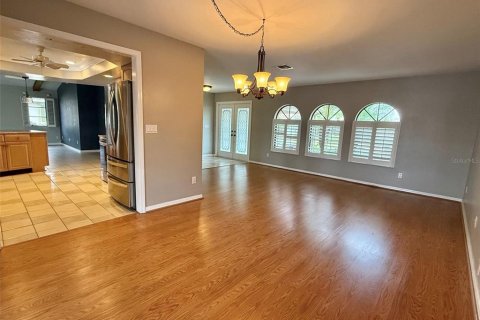 House in Punta Gorda, Florida 3 bedrooms, 194.07 sq.m. № 2402763 - photo 5