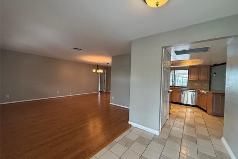 House in Punta Gorda, Florida 3 bedrooms, 194.07 sq.m. № 2402763 - photo 3