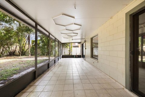 Villa ou maison à louer à Orlando, Floride: 2 chambres, 83.8 m2 № 1875902 - photo 15