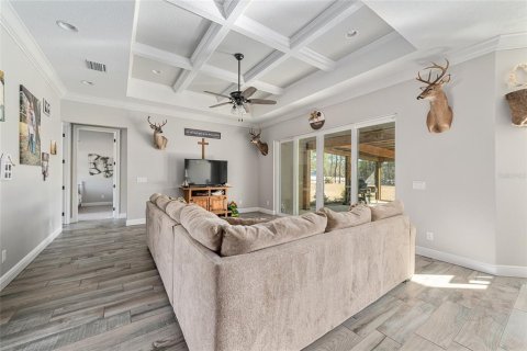 House in Dunnellon, Florida 4 bedrooms, 187.2 sq.m. № 2101508 - photo 8