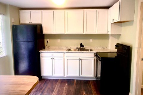 Apartamento en alquiler en Lakeland, Florida, 1 dormitorio, 71.35 m2 № 1778420 - foto 2