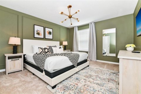House in Davenport, Florida 5 bedrooms, 243.59 sq.m. № 2233032 - photo 25