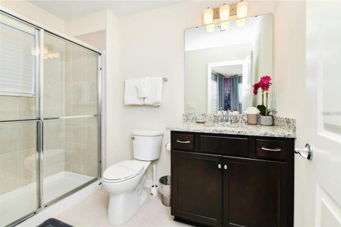 House in Davenport, Florida 5 bedrooms, 243.59 sq.m. № 2233032 - photo 27