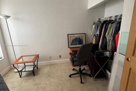 Villa ou maison à vendre à Weston, Floride: 3 chambres, 128.21 m2 № 1970401 - photo 14